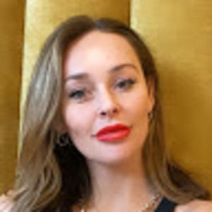 Meet your Posher, Genevieve